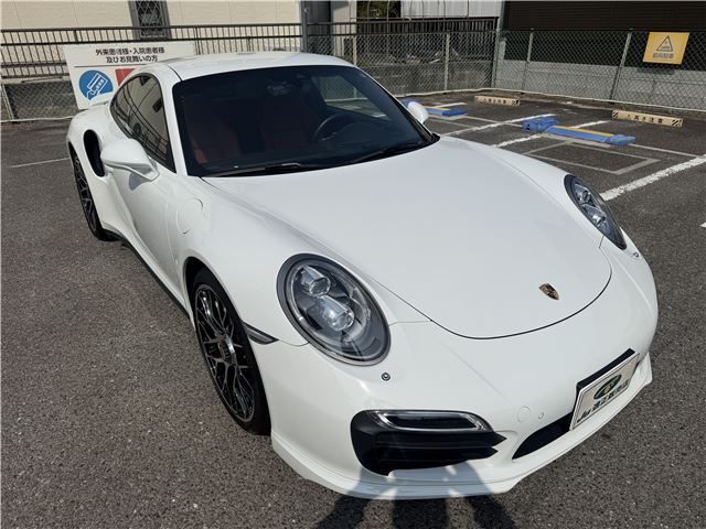 2014 Porsche 911 911 Turbo S 4WD - photo 1 2014 Porsche 911 911 Turbo S 4WD White Coupe for sale, Japanese used car export - photo 1 of 78 | GULJI TRADERS