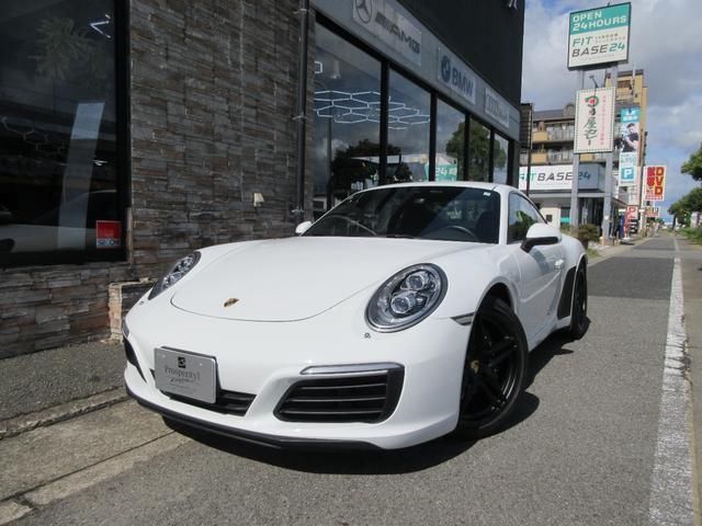2016 Porsche 911 White Coupe for sale, Japanese used car export | GULJI TRADERS