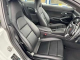 2018 Porsche 911 Carrera PDK White Coupe for sale, Japanese used car export - photo 39 of 59 | GULJI TRADERS