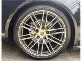 2018 Porsche 911 911 Carrera 4 Cabriolet 4WD Black Coupe for sale, Japanese used car export - photo 29 of 59 | GULJI TRADERS