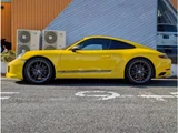 2018 Porsche 911 Yellow Coupe for sale, Japanese used car export - photo 19 of 35 | GULJI TRADERS