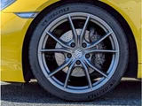 2018 Porsche 911 Yellow Coupe for sale, Japanese used car export - photo 22 of 35 | GULJI TRADERS
