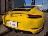 2018 Porsche 911 Yellow Coupe for sale, Japanese used car export - photo 33 of 35 | GULJI TRADERS