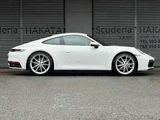 2020 Porsche 911 Carrera Sport Chrono PASM, black leather seats White Coupe for sale, Japanese used car export - photo 11 of 25 | GULJI TRADERS