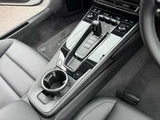 2020 Porsche 911 Carrera Sport Chrono PASM, black leather seats White Coupe for sale, Japanese used car export - photo 18 of 25 | GULJI TRADERS