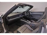 2020 Porsche 911 Carrera S PDK Silver Coupe for sale, Japanese used car export - photo 56 of 79 | GULJI TRADERS