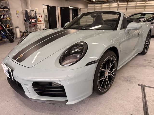 2025 Porsche 911 911 Carrera Cabriolet - photo 1 2025 Porsche 911 911 Carrera Cabriolet Other Coupe for sale, Japanese used car export - photo 1 of 51 | GULJI TRADERS