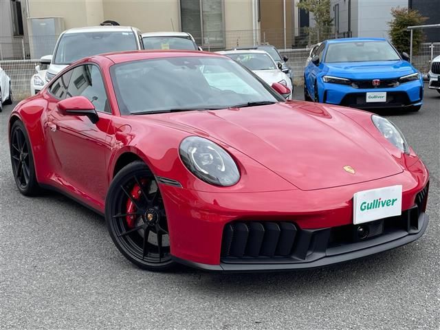 2025 Porsche 911 911 Carrera 4 GTS 4WD Red Coupe for sale, Japanese used car export | GULJI TRADERS