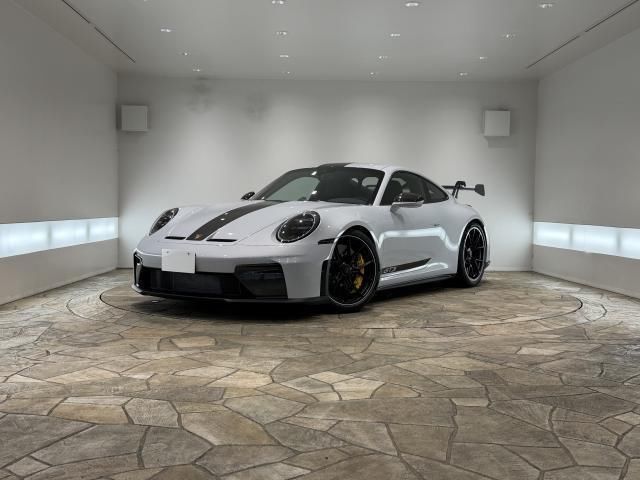2026 Porsche 911 911 GT3 Weissach Package White Coupe for sale, Japanese used car export - photo 1 of 9 | GULJI TRADERS