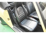 1988 Porsche 911 Cabriolet 911 Turbo Cabriolet Yellow Coupe for sale, Japanese used car export - photo 40 of 50 | GULJI TRADERS
