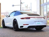 2018 Porsche 911 GTS 4WD 911 GTS 4WD Pearl Coupe for sale, Japanese used car export - photo 2 of 24 | GULJI TRADERS