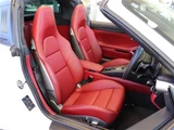 2018 Porsche 911 GTS 4WD 911 GTS 4WD Pearl Coupe for sale, Japanese used car export - photo 12 of 24 | GULJI TRADERS