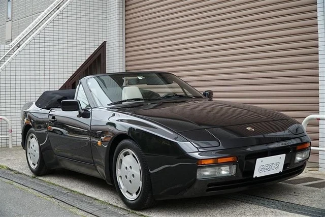 1989 Porsche 944 - photo 1 1989 Porsche 944 Sedan for sale, Japanese used car export | GULJI TRADERS