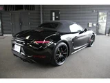 2022 Porsche Boxster 4.0 Coupe for sale, Japanese used car export - photo 5 of 9 | GULJI TRADERS
