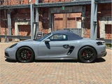 2024 Porsche Boxster Coupe for sale, Japanese used car export - photo 15 of 61 | GULJI TRADERS