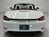 2024 Porsche Boxster Coupe for sale, Japanese used car export - photo 15 of 80 | GULJI TRADERS