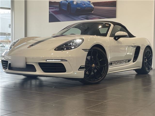 2024 Porsche Boxster - photo 1 2024 Porsche Boxster Coupe for sale, Japanese used car export - photo 1 of 58 | GULJI TRADERS