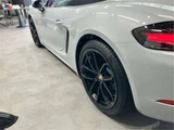 2025 Porsche Boxster Coupe for sale, Japanese used car export - photo 41 of 50 | GULJI TRADERS