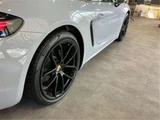 2025 Porsche Boxster Coupe for sale, Japanese used car export - photo 42 of 50 | GULJI TRADERS