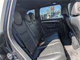 2007 Porsche Cayenne Turbo SUV for sale, Japanese used car export - photo 12 of 42 | GULJI TRADERS