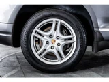 2007 Porsche Cayenne 3.6 4WD SUV for sale, Japanese used car export - photo 23 of 67 | GULJI TRADERS