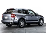 2007 Porsche Cayenne 3.6 4WD SUV for sale, Japanese used car export - photo 28 of 67 | GULJI TRADERS