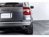 2007 Porsche Cayenne 3.6 4WD SUV for sale, Japanese used car export - photo 33 of 67 | GULJI TRADERS