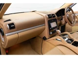 2007 Porsche Cayenne 3.6 4WD SUV for sale, Japanese used car export - photo 45 of 67 | GULJI TRADERS