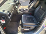 2007 Porsche Cayenne 3.6 4WD SUV for sale, Japanese used car export - photo 43 of 50 | GULJI TRADERS