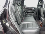 2008 Porsche Cayenne TB 4WD SUV for sale, Japanese used car export - photo 8 of 9 | GULJI TRADERS