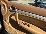 2009 Porsche Cayenne SUV for sale, Japanese used car export - photo 6 of 44 | GULJI TRADERS