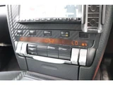 2009 Porsche Cayenne S 4WD SUV for sale, Japanese used car export - photo 28 of 54 | GULJI TRADERS