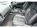 2010 Porsche Cayenne Base SUV for sale, Japanese used car export - photo 16 of 72 | GULJI TRADERS