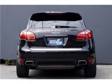 2010 Porsche Cayenne Base SUV for sale, Japanese used car export - photo 33 of 72 | GULJI TRADERS