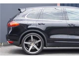 2010 Porsche Cayenne Base SUV for sale, Japanese used car export - photo 43 of 72 | GULJI TRADERS