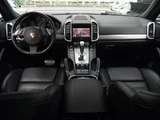 2010 Porsche Cayenne Turbo SUV for sale, Japanese used car export - photo 3 of 30 | GULJI TRADERS