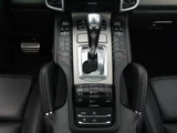 2010 Porsche Cayenne Turbo SUV for sale, Japanese used car export - photo 16 of 30 | GULJI TRADERS