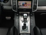 2010 Porsche Cayenne Turbo SUV for sale, Japanese used car export - photo 17 of 30 | GULJI TRADERS