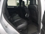 2010 Porsche Cayenne Turbo SUV for sale, Japanese used car export - photo 21 of 30 | GULJI TRADERS