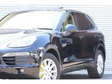 2010 Porsche Cayenne Base SUV for sale, Japanese used car export - photo 38 of 55 | GULJI TRADERS