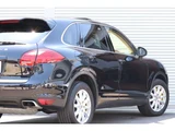 2010 Porsche Cayenne Base SUV for sale, Japanese used car export - photo 40 of 55 | GULJI TRADERS