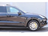 2010 Porsche Cayenne Base SUV for sale, Japanese used car export - photo 44 of 55 | GULJI TRADERS