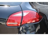 2010 Porsche Cayenne Base SUV for sale, Japanese used car export - photo 47 of 55 | GULJI TRADERS
