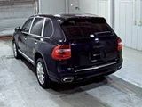 2010 Porsche Cayenne 4WD SUV for sale, Japanese used car export - photo 2 of 3 | GULJI TRADERS