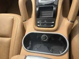 2011 Porsche Cayenne S Hybrid 4WD SUV for sale, Japanese used car export - photo 24 of 29 | GULJI TRADERS