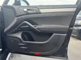 2012 Porsche Cayenne GTS SUV for sale, Japanese used car export - photo 31 of 37 | GULJI TRADERS