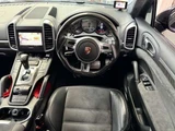 2012 Porsche Cayenne GTS 4WD SUV for sale, Japanese used car export - photo 18 of 53 | GULJI TRADERS