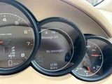 2012 Porsche Cayenne 3.6 4WD SUV for sale, Japanese used car export - photo 23 of 35 | GULJI TRADERS
