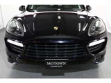 2012 Porsche Cayenne GTS 4WD SUV for sale, Japanese used car export - photo 15 of 72 | GULJI TRADERS