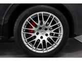 2012 Porsche Cayenne GTS 4WD SUV for sale, Japanese used car export - photo 31 of 72 | GULJI TRADERS